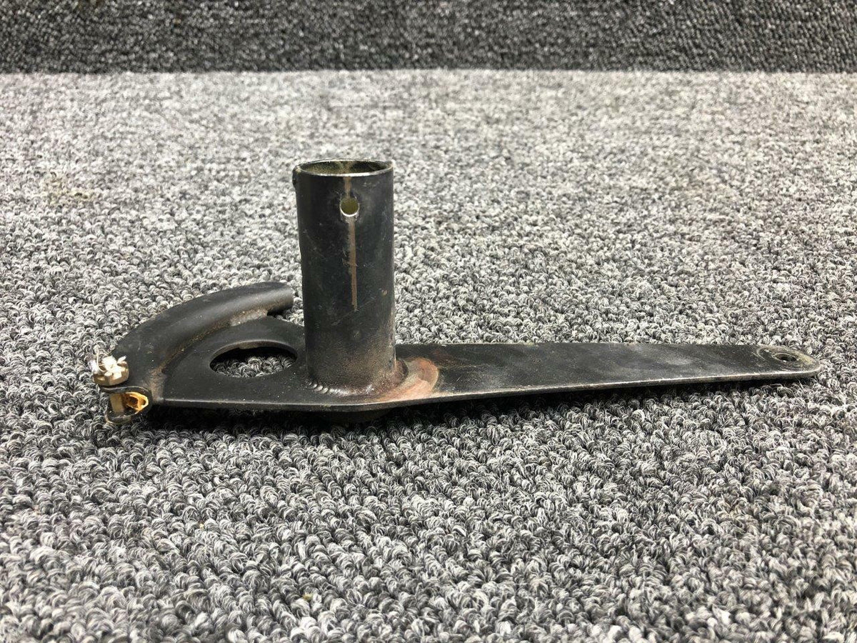 Cessna 1260425-1 Cessna T210N Control Yoke Arm Assembly RH