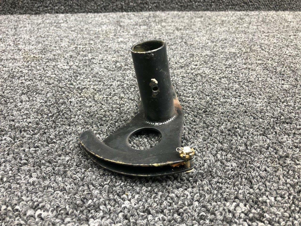 Cessna 1260425-1 Cessna T210N Control Yoke Arm Assembly RH