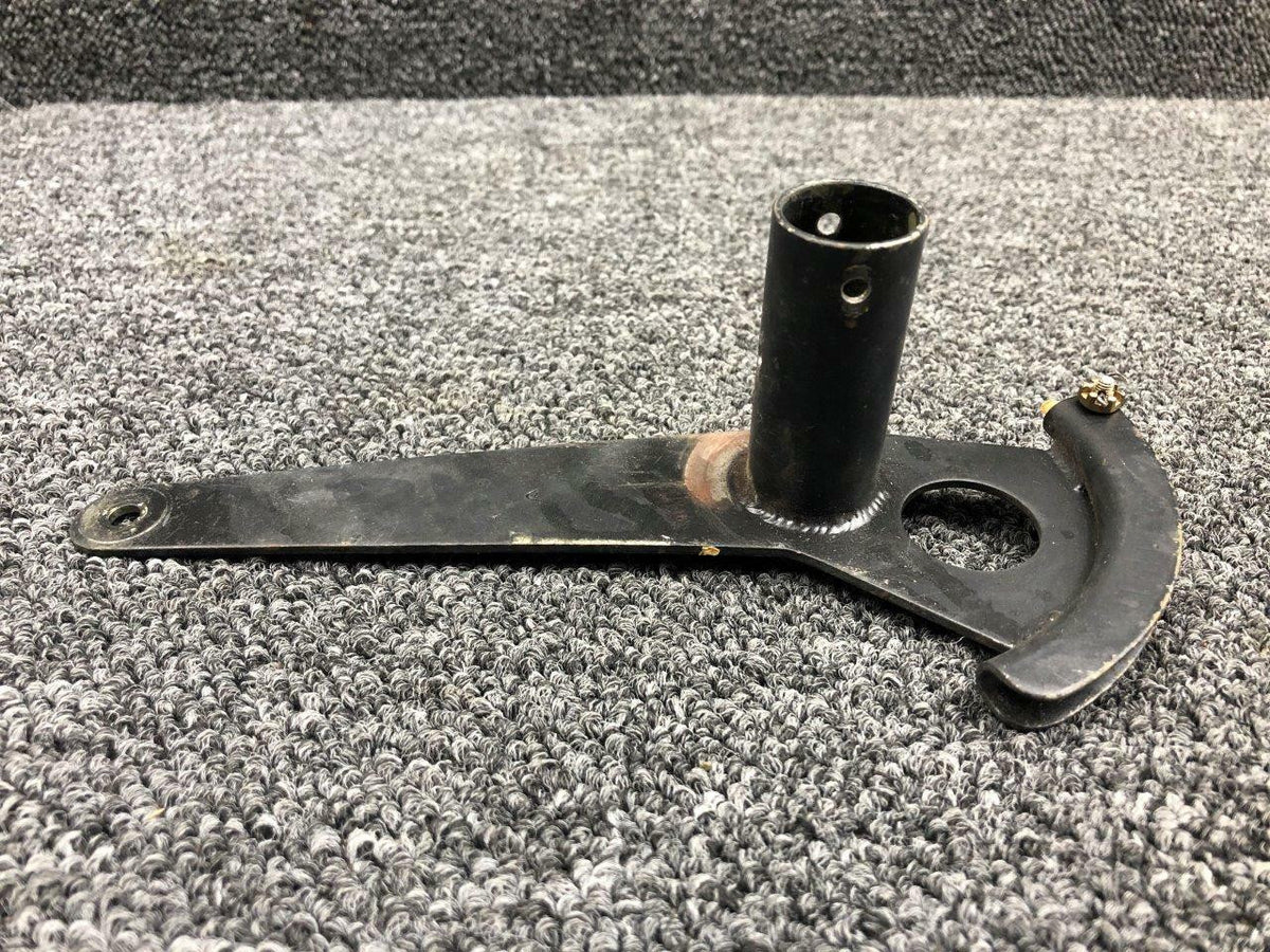 Cessna 1260425-1 Cessna T210N Control Yoke Arm Assembly RH
