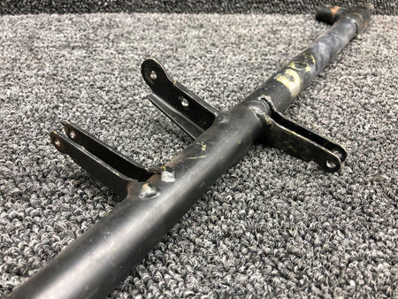 Cessna 1260418-8 Cessna T210N Rudder Bar Assembly RH