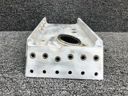 Cessna 1241607-16 Cessna T210N Main Gear Actuator Support Inboard RH
