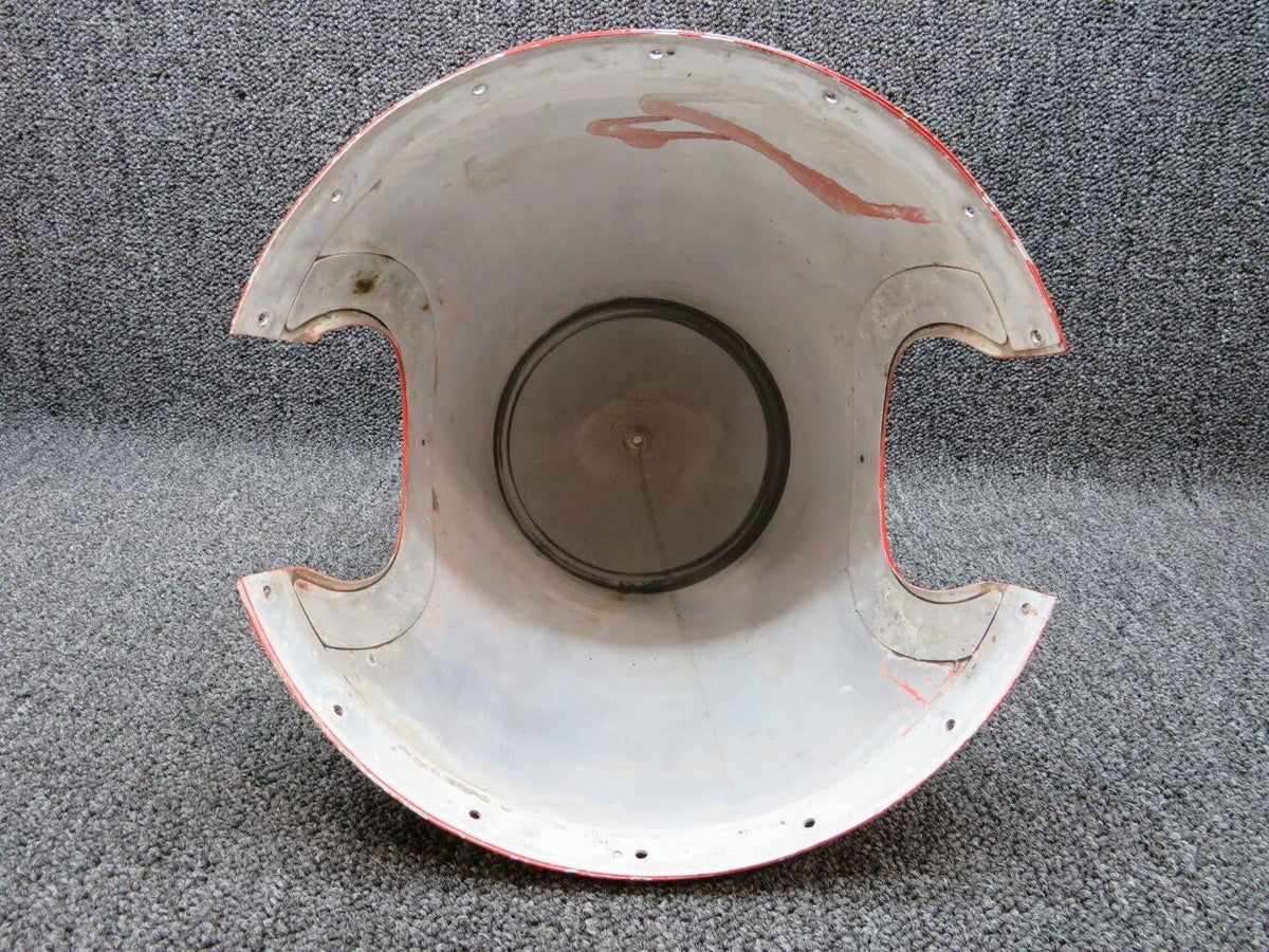 Cessna 0752637K200 Cessna 182 P/Q Propeller Spinner Two Blade Good PPP