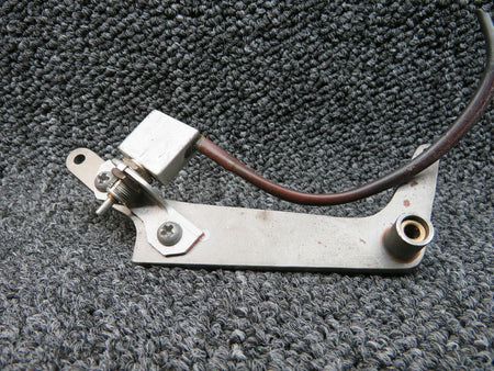 Continental 1241428-1 Cessna T210F Continental TSIO-520-C Pawl Assembly LH Uplock