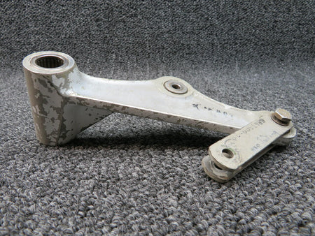 Cessna 0841104-4 / 0843500-28 Cessna 421B Bellcrank Assembly Rocker Arm W/ Link RH
