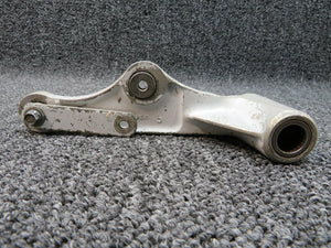 0841104-4, 0843500-28 Cessna Main Gear Bellcrank Assembly RH with Link