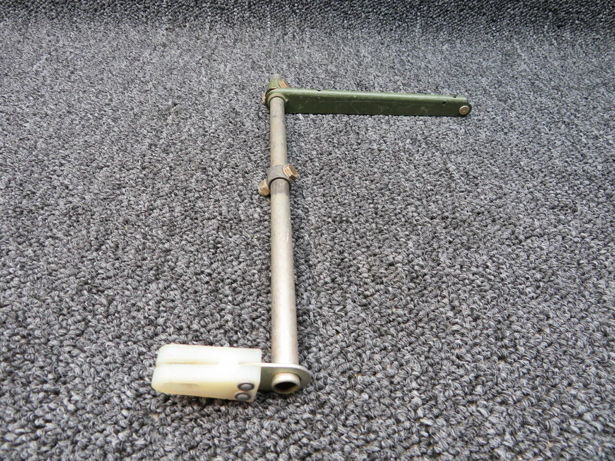Cessna 0762039-1 Cessna Arm Assembly