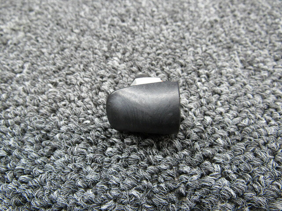 Cirrus 19610-001 Cirrus SR22T Spray Nozzle Windshield De-Ice Hours 695.5