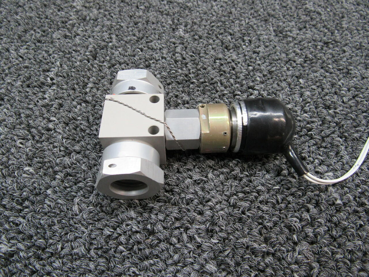 Cirrus 21953-002 Cirrus SR22T De-Ice High Pressure Switch Hours 695.5