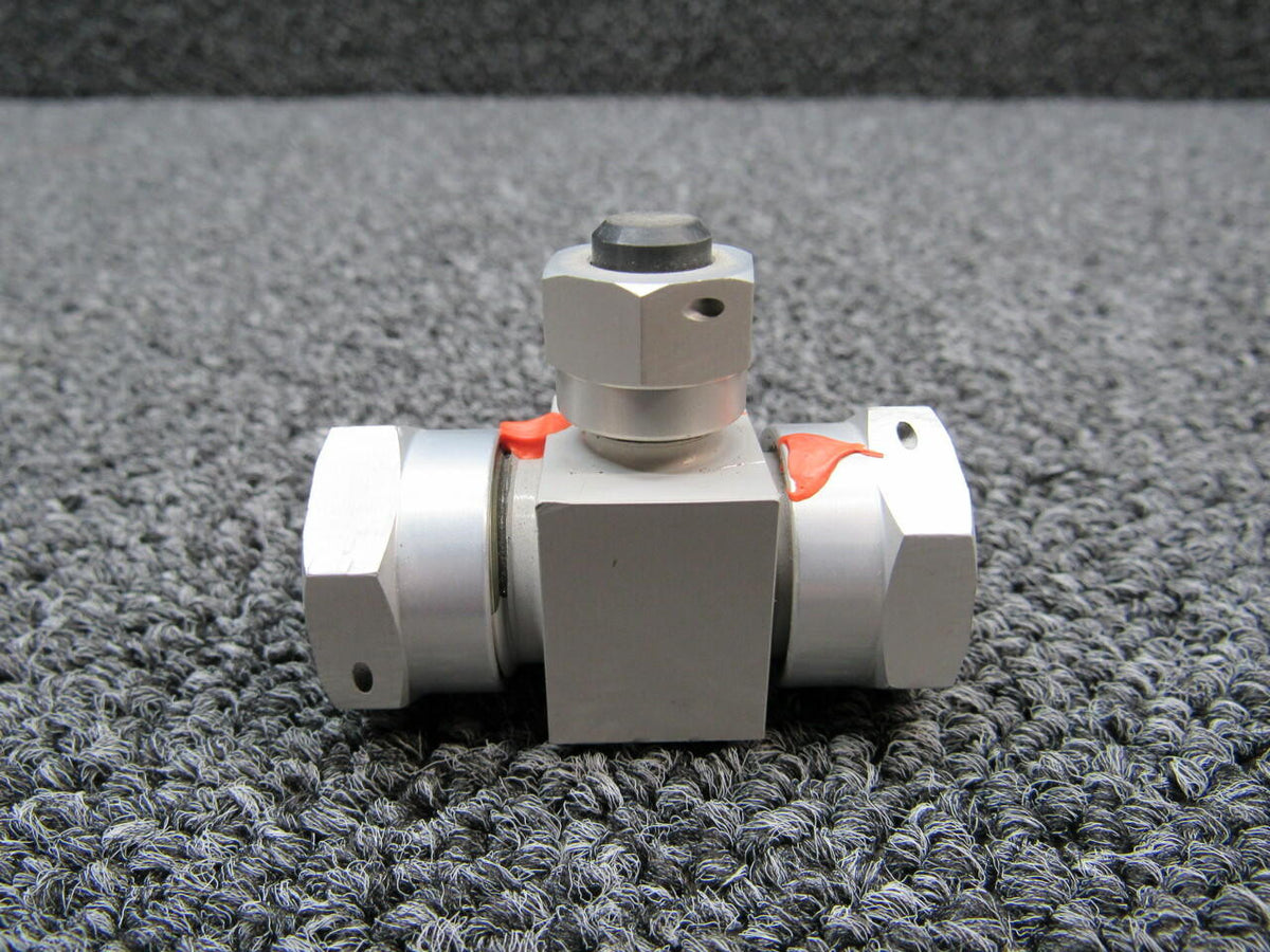 Cirrus 21946-002 Cirrus SR22T De-Ice Unequal Tee Hours 695.5