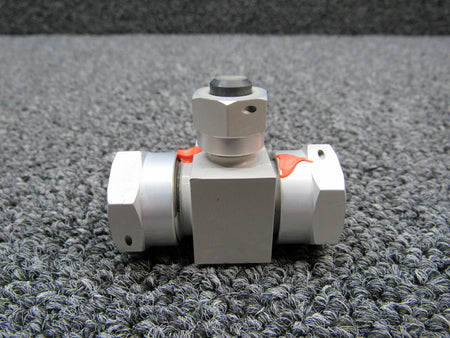 Cirrus 21946-002 Cirrus SR22T De-Ice Unequal Tee Hours 695.5