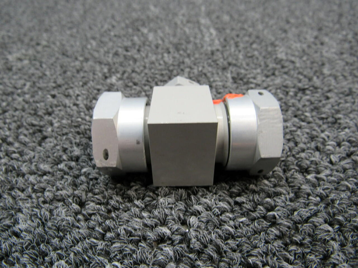 Cirrus 21946-002 Cirrus SR22T De-Ice Unequal Tee Hours 695.5