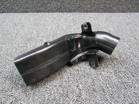 Cirrus 19292-001 Cirrus SR22T Duct ECS Defrost Hours 695.5