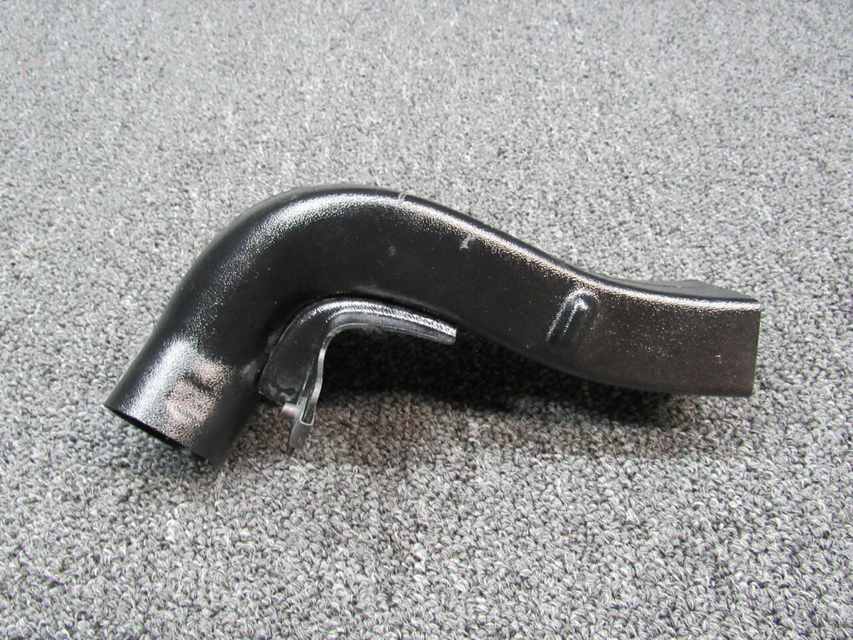Cirrus 19292-001 Cirrus SR22T Duct ECS Defrost Hours 695.5