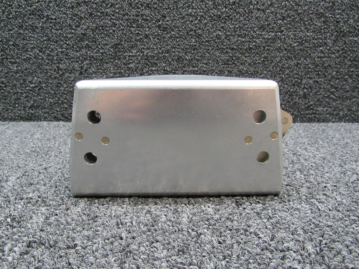Cirrus 16940-001 Cirrus SR22T Upper Gear Attach Fitting Hours 695.5