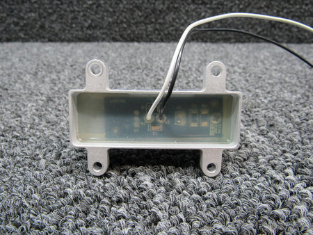 Cirrus 18278-002 Cirrus SR22T Ice Light Assembly Volts 28 Hours 695.5