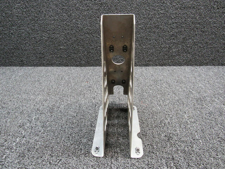 Garmin 26733-002 Cirrus SR22T Garmin GRS56 Mounting Shelf Hours 695.5