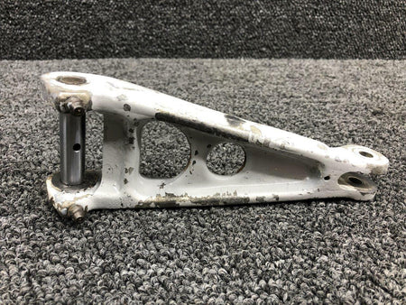 36-810016-5 Beechcraft 58 / 36 Main Gear Torque Link Lower