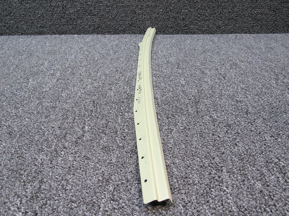 Cessna 0711680-2 Cessna 182T Retainer Lower RH