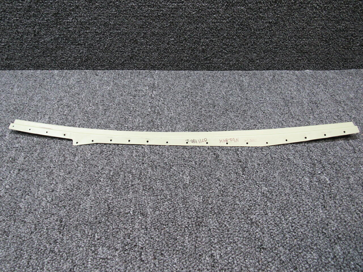 Cessna 0711680-2 Cessna 182T Retainer Lower RH