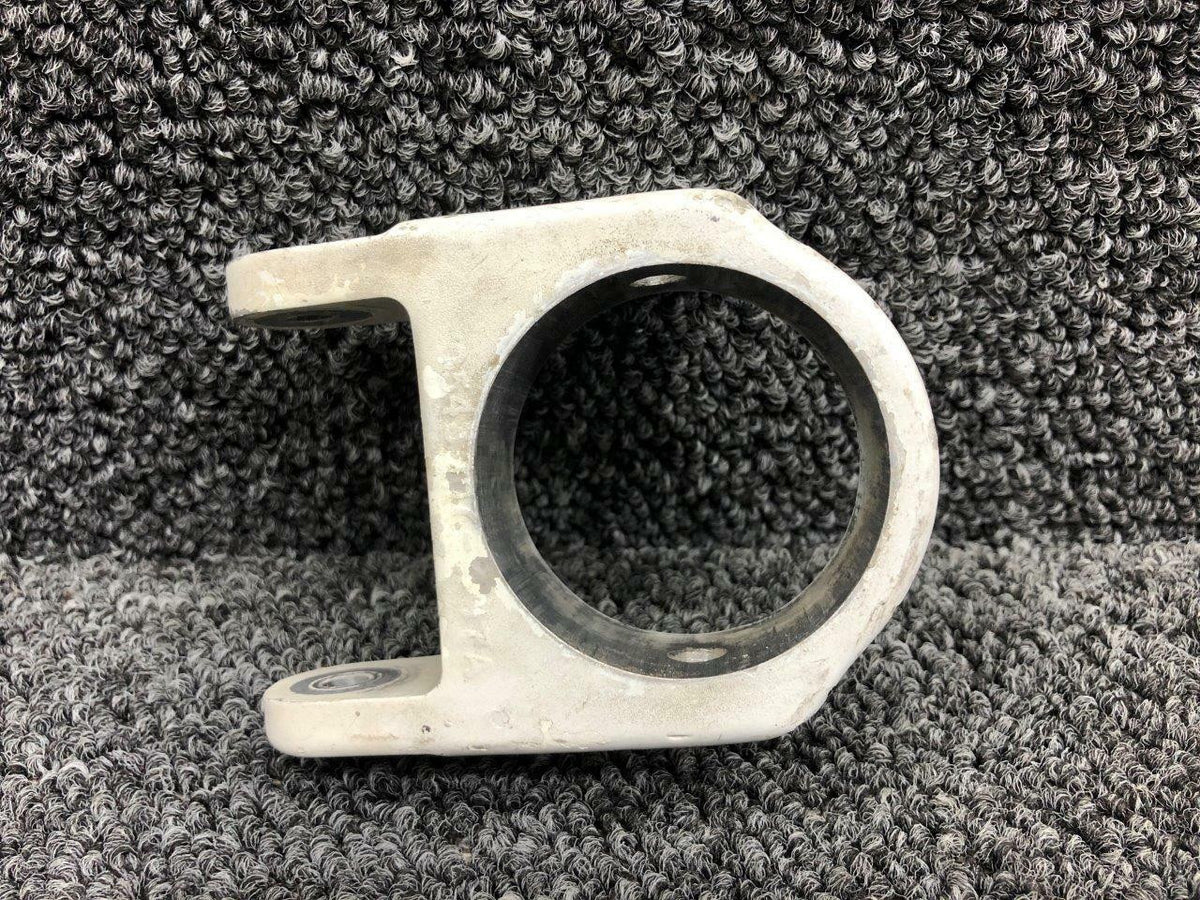 Cessna 0543007-497 Cessna 182 Nose Gear Steering Collar Assembly Good PPP