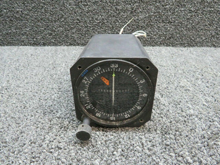 Narco ID-824 Narco VOR / LOC indicator