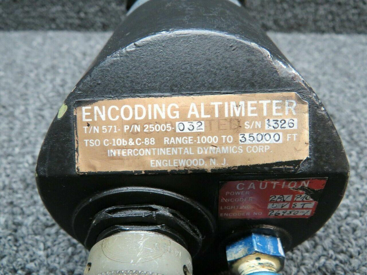 Intercontinental 25005-032 Intercontinental Encoding Altimeter Volts 28