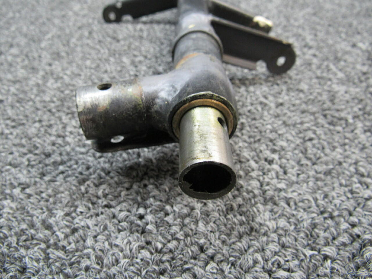 Cessna 0760032-1 Cessna A185F Rudder Bar Assembly LH
