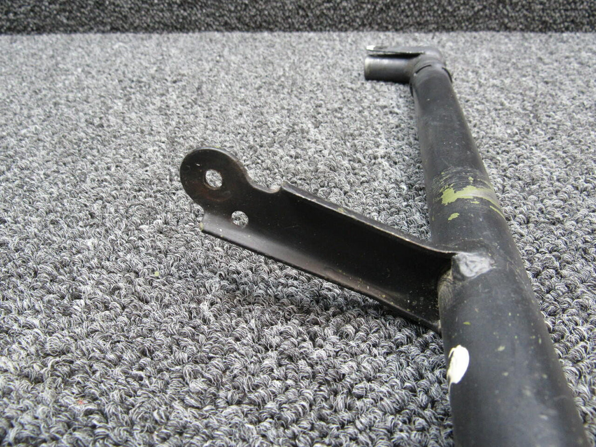 Cessna 0760032-2 Cessna A185F Rudder Bar Assy RH