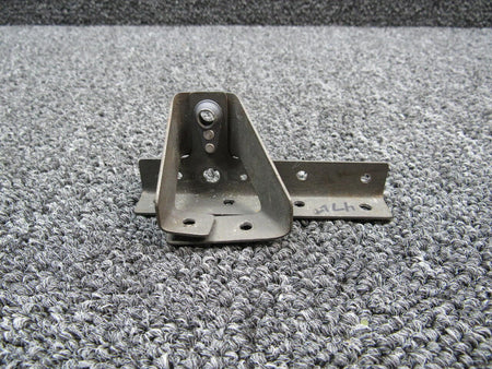 Cessna 0713984-5 Cessna A185F Bracket Assembly LH