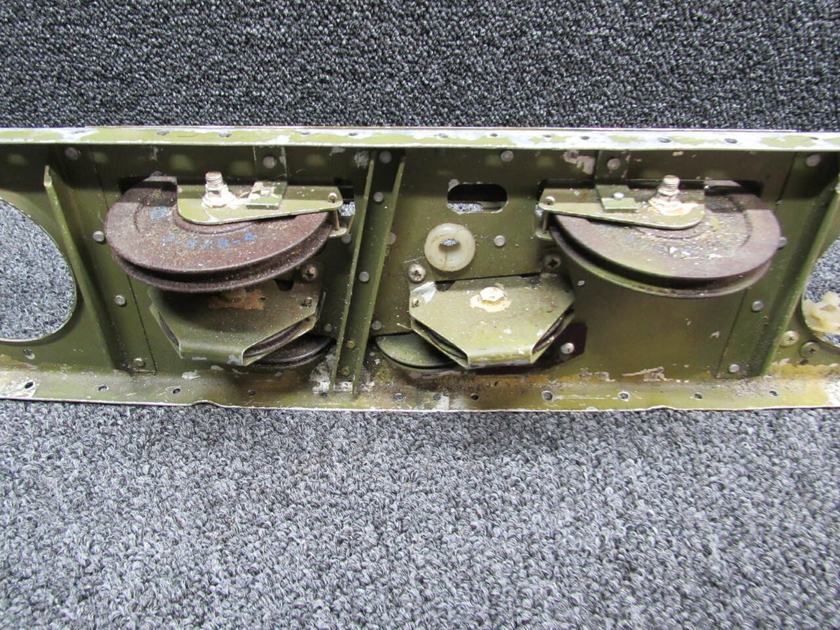 Cessna 0512133 / 1210029-5 Cessna A185F Channel Bulkhead Assembly Fuselage W/ Spar