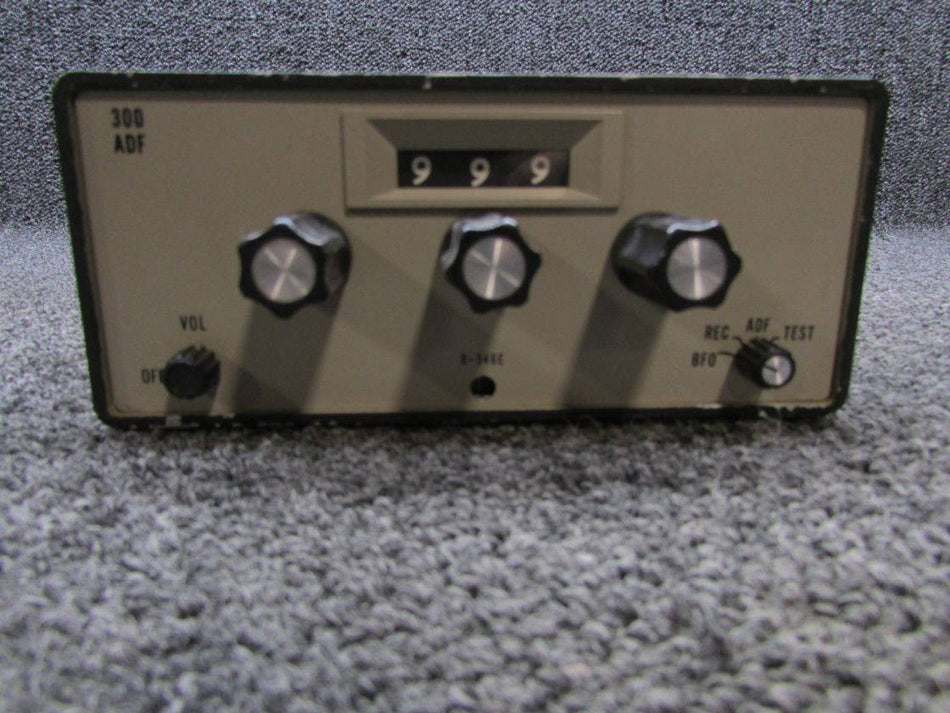 41240-0101 Aircraft Radio and Control R-546E ADF Receiver with Tray (Tan, Black)