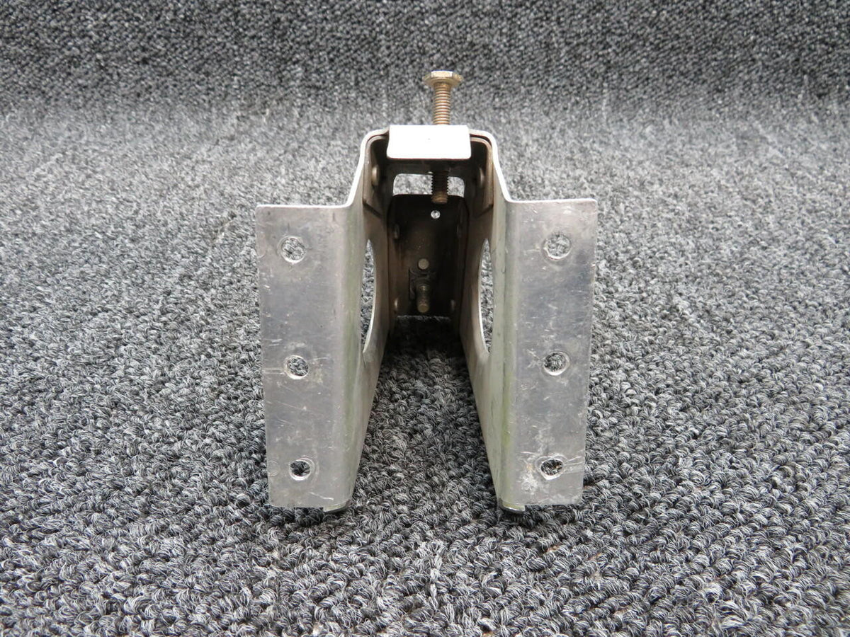 Cessna 1221088-7 Cessna T210N Bracket Assembly LH