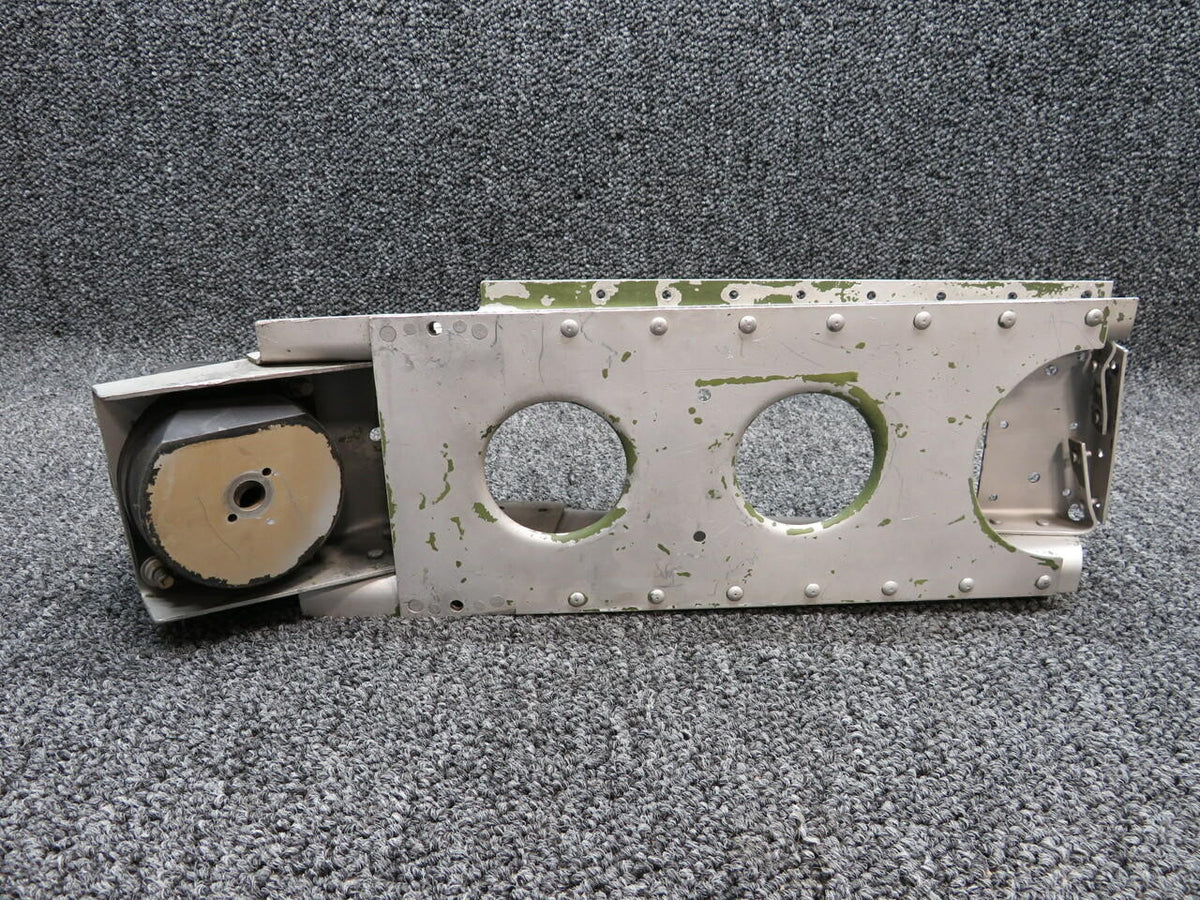 Cessna 1251014-8 Cessna T207 Engine Mount Assembly RH Forward
