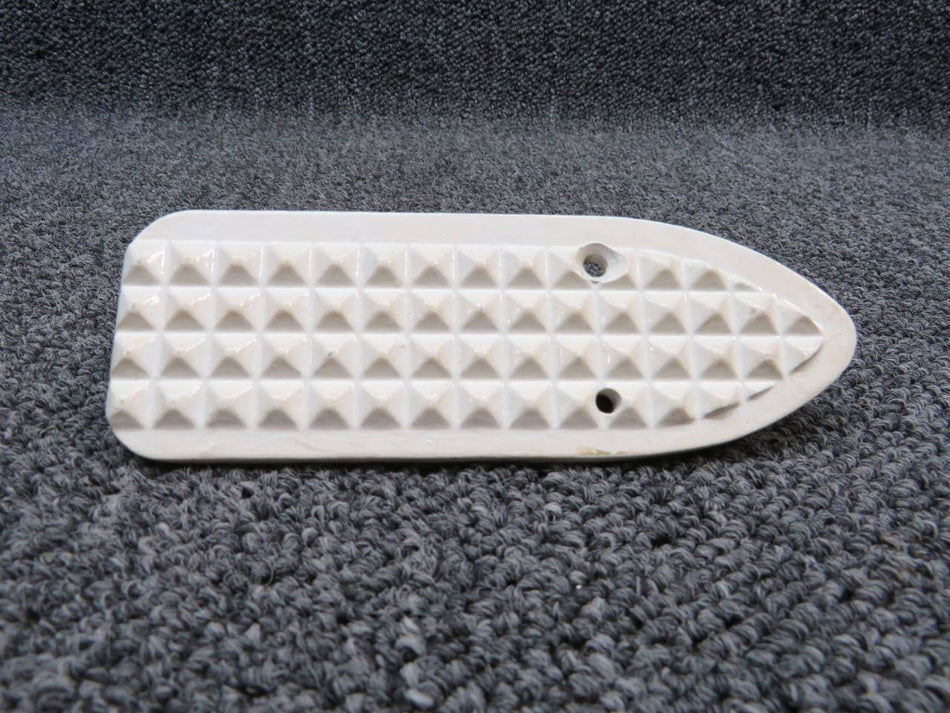 0541211-1 Cessna A185F Step Assembly (Medium, Ridged)