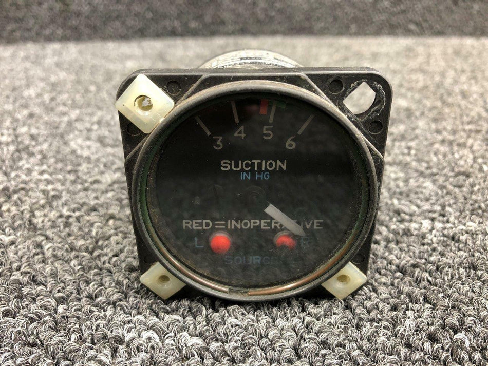 Aerosonic C668519-0101 USE 09006-0126 Cessna 402C Aerosonic Corp Vacuum Gauge CORE