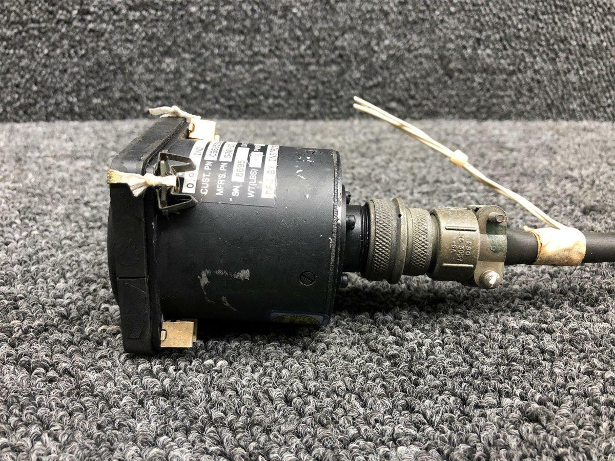 Instruments Inc C668520-0104 USE 500-23 Cessna 402C Instruments Inc Outside Air Temperature Gauge 28V