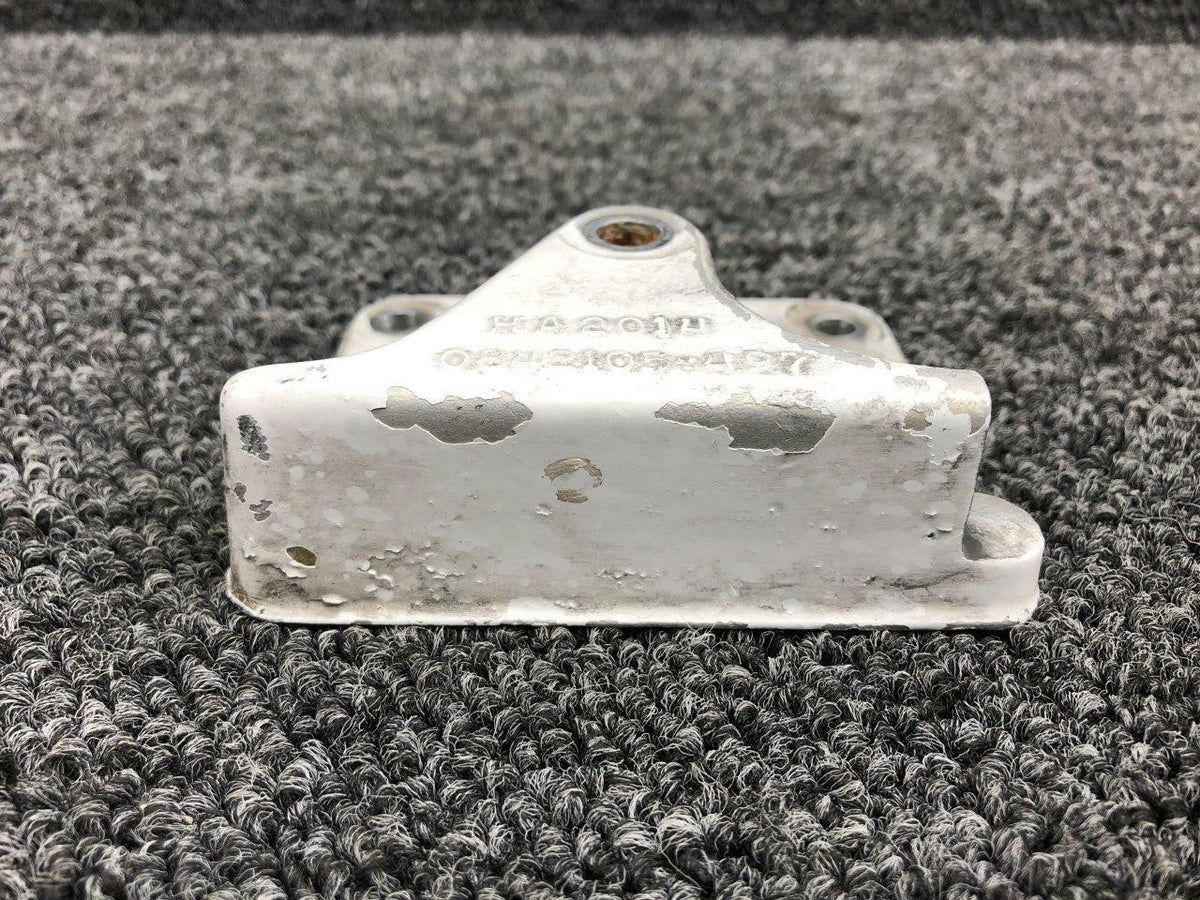 Cessna 0842105-7 Casting 0842105-497 Cessna 402C Nose Gear Drag Link LH