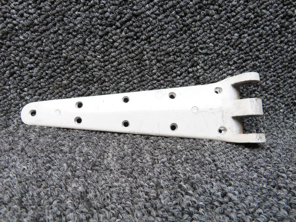 5011285-4 Cessna 402C Cargo Door Hinge Half Upper Forward