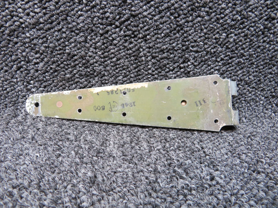 5011285-3 Cessna 402C Cargo Door Hinge Half Lower Aft