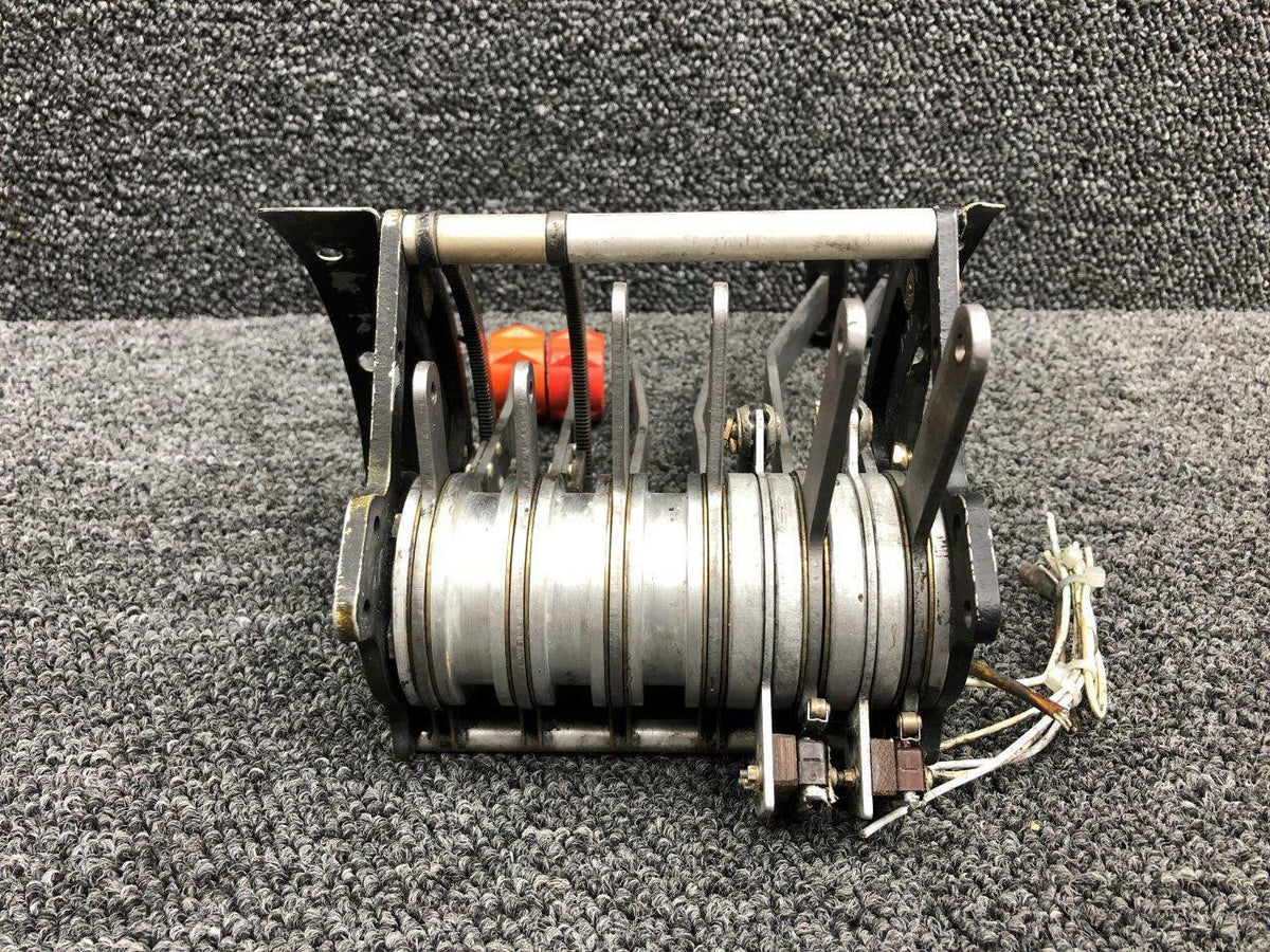 Cessna 5091504-7 Cessna 402C Engine Quadrant Control Assembly