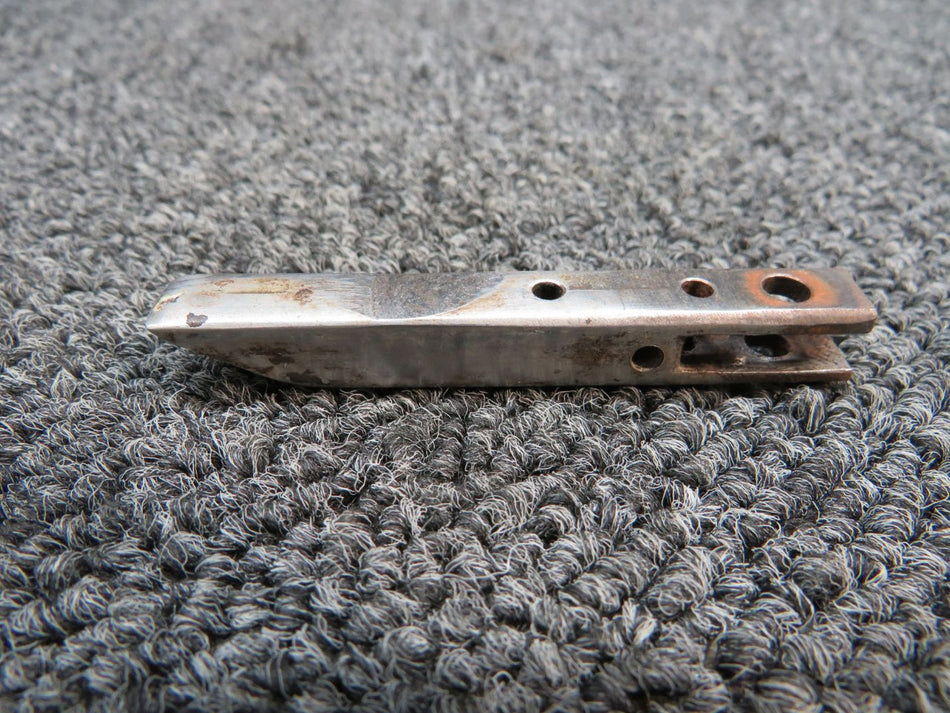 5211349-2 Cessna 402C Cabin Door Latch Upper Pin Forward AFT
