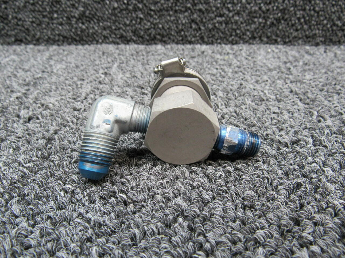 Beechcraft 18-300009-31 Beechcraft 95-B55 Outlet Co-Pilot Oxygen