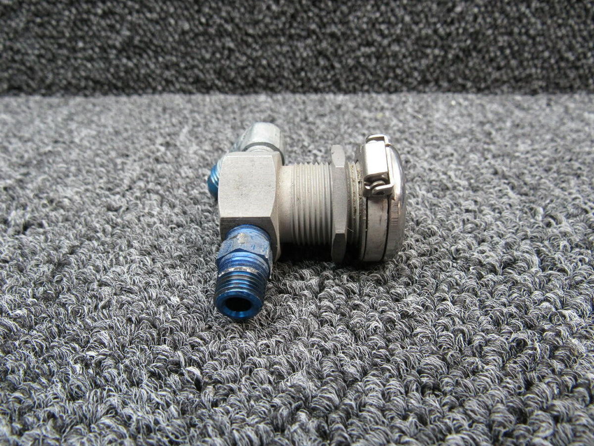 Beechcraft 18-300009-31 Beechcraft 95-B55 Outlet Co-Pilot Oxygen
