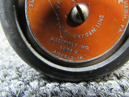 Superior Oxygen 5604-B USE AN6012-1A Beechcraft 95-B55 Superior Oxygen Tank Valve Assembly