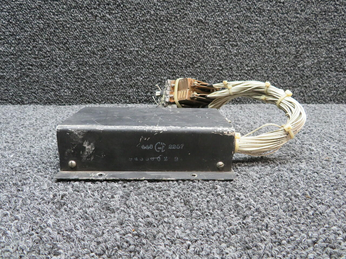 Cessna 9455002-16 Cessna 402C Avionics Diode and Light Logic Box Volts 28
