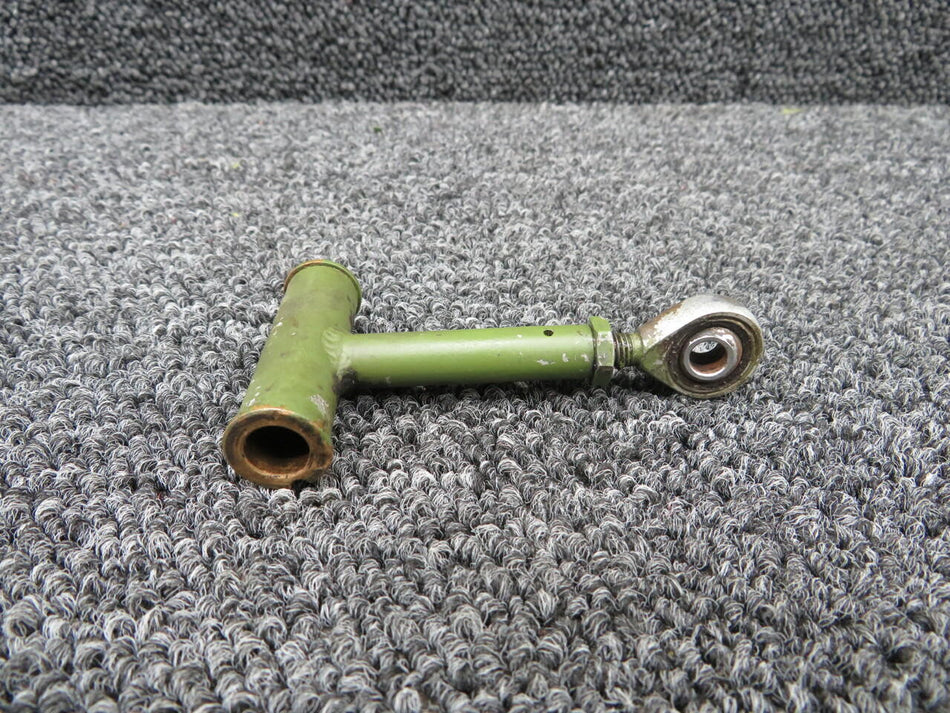 Cessna 5115512-8 Cessna 402C Flap Scissors Assembly LH / RH