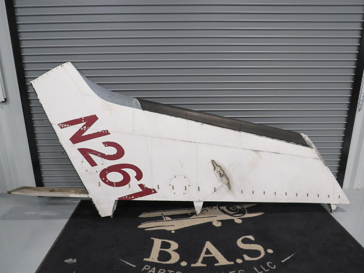 Cessna 5131020-28 USE 5131020-57 Cessna 402C Vertical Stabilizer Assembly