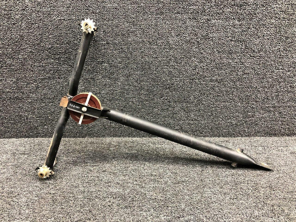 Cessna 0411221-4 ALT 0411362-4 Cessna 172D Control Tee Assembly W/ Universal Joint and Pulley