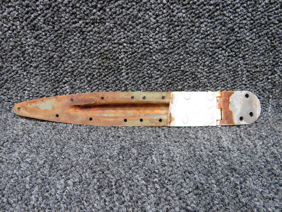 0511280-2 Cessna 172D Door Upper Hinge Assembly RH (Minus Back Hinge)