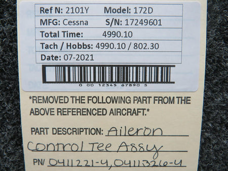 Cessna 0411221-4 / 0411326-4 Cessna 172D Aileron Control Tee Assembly